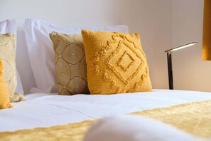 3 bedrooms, iron/ironing board, internet, bed sheets - GuestReady - Tranquil Nest in Funchal (Funchal)