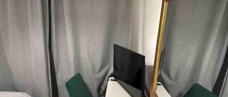 3 camere, Wi-Fi, lenzuola