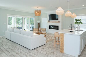 Smart TV, offices