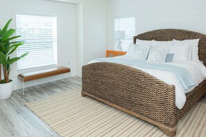 4 chambres, bureau, fer et planche à repasser, accès au Wi-Fi (inclus)