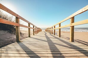 Beach nearby - Carilo Vista (Carilo)