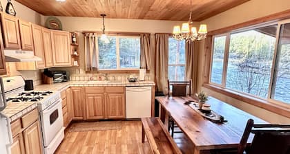 Where The Wild Things Are- Blue Ribbon Fly Fishing Cabin & No Lift Line Skiing