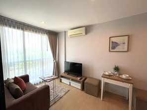 Comfort Apartment, 1 Queen Bed, Lagoon View | 1 bedroom, desk - Zcape2 apartment by Lofty (Choeng Thale)