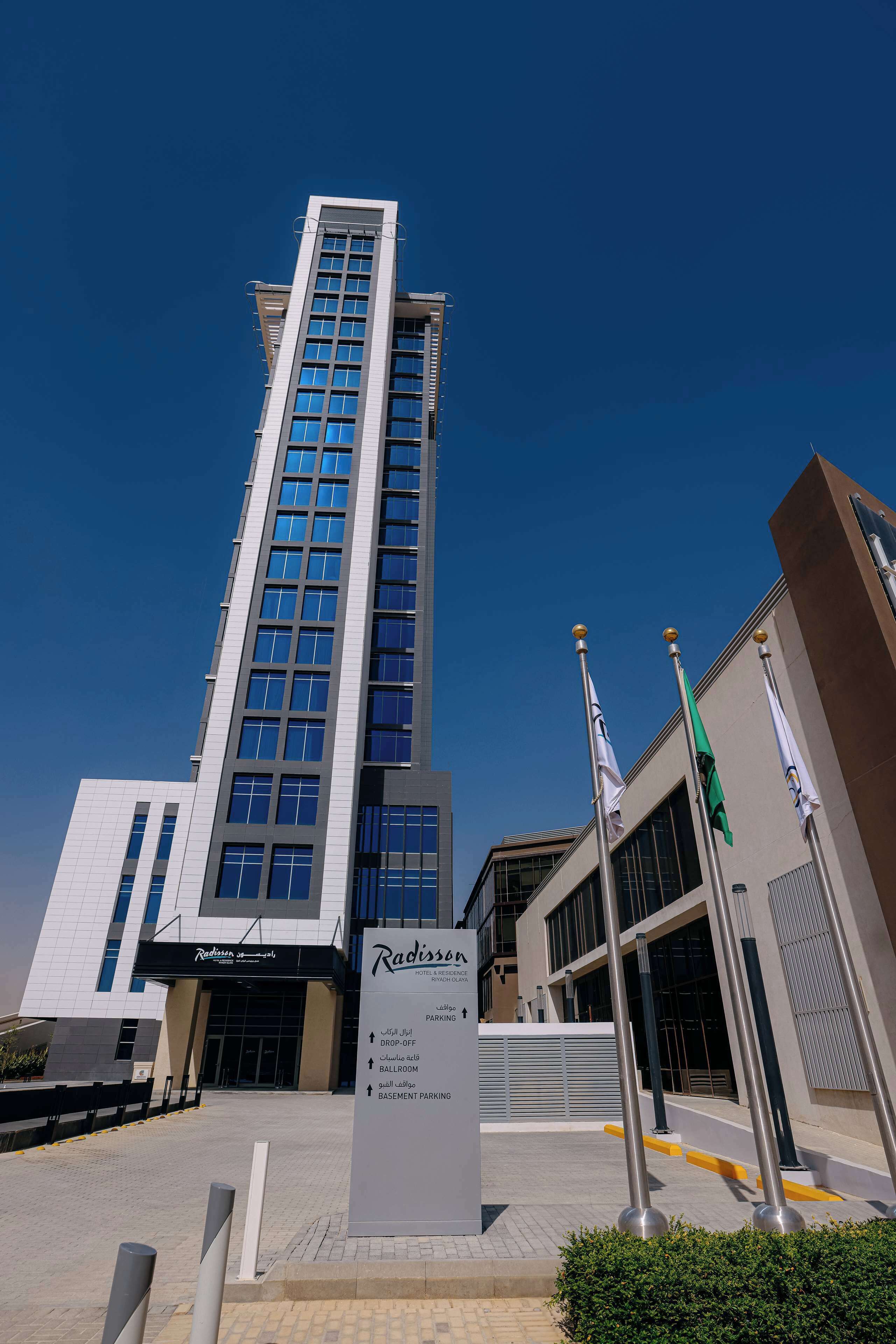 المنشأة من الخارج