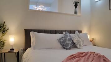 1 chambre, fer et planche à repasser, accès à Internet, literie fournie