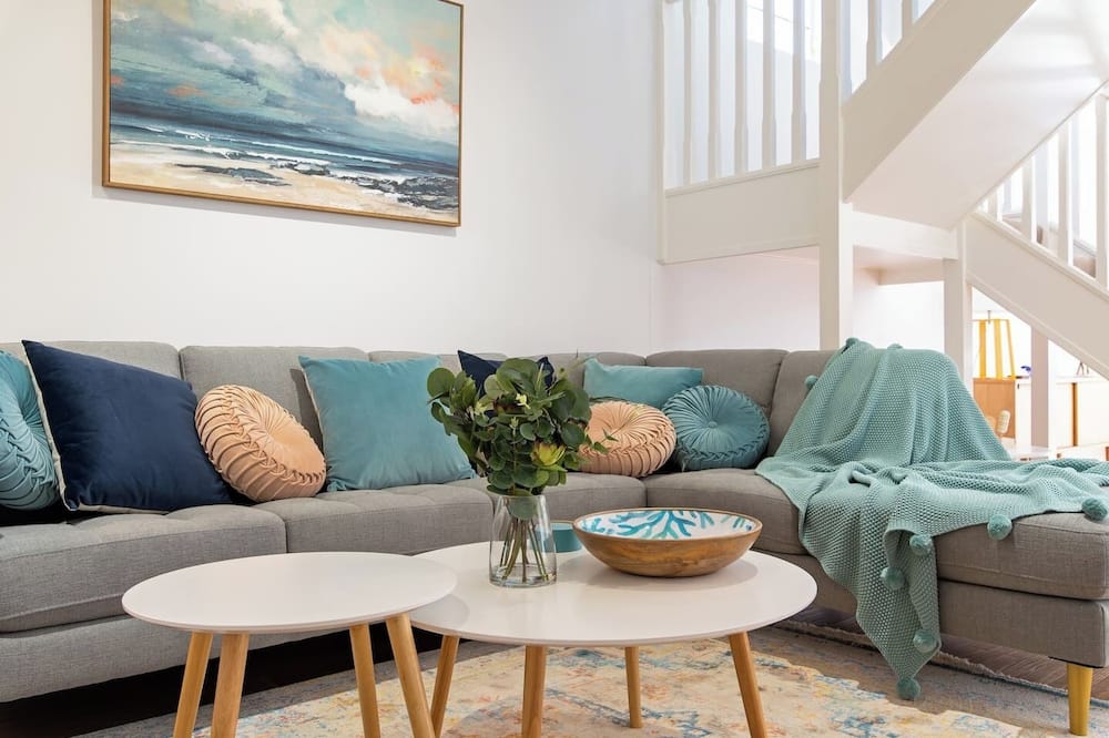 Colleys Nest Family friendly Townhouse w Patio