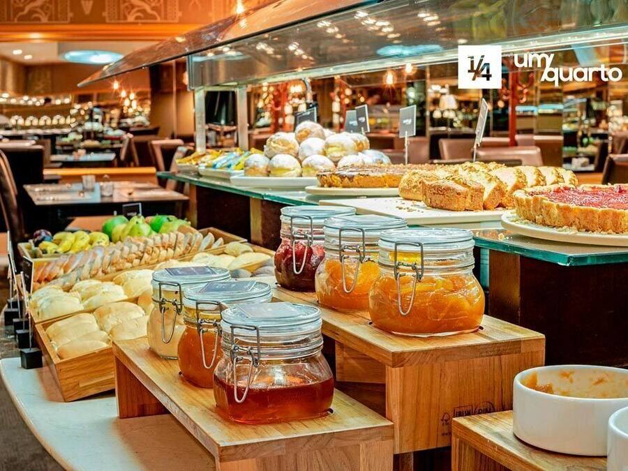 Desayuno buffet todos los días (con cargo)