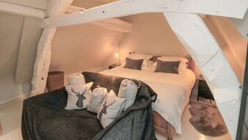 3 phòng ngủ, trang trí khác biệt