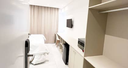 Arpoar Suites By Day By Day