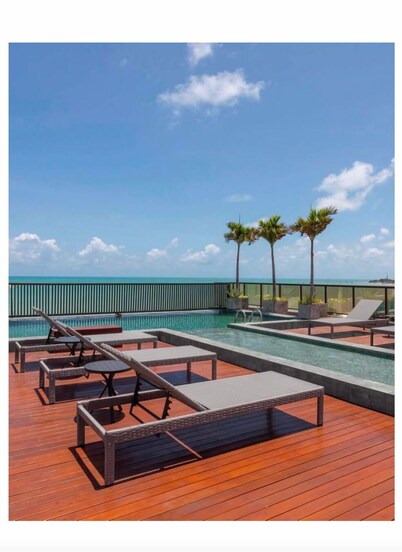 Arpoar Suites By Day By Day