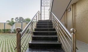 Lobby - Itsy Hotels Kurinji Stay Inn (Tirupattur)