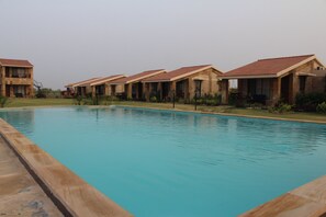 Outdoor pool - The Blackbuck Trails Velavadar (Bhavnagar)