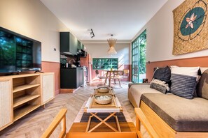 全景公寓 | 起居区 | 智能电视