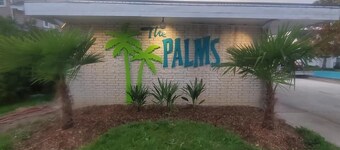 The Palms Motel