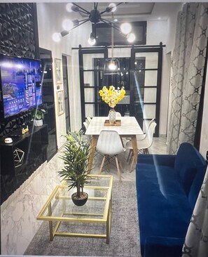 Dining - HOUSE OF ISAAC: Modern Luxury Home
Sleeps: 06 -
 Bedrooms: 03 -
 Bathrooms: 03 (Lomé)