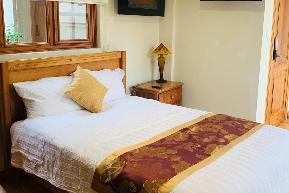 Standard Double Room | 1 bilik tidur, peralatan tempat tidur premium, gebar bulu kapas