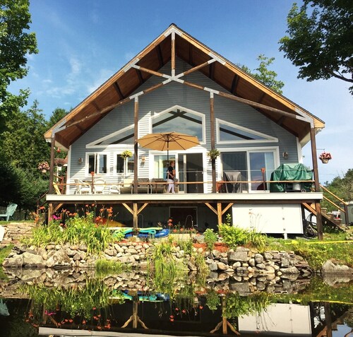 Waterfront House/Ski House Just Outside Franconia Notch Natures Paradise