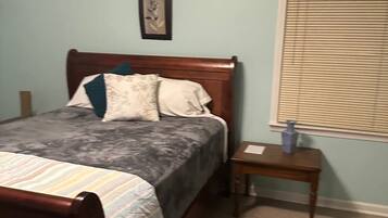 Apartment, 2 Bedrooms, Smoking, Balcony | 2 bedrooms