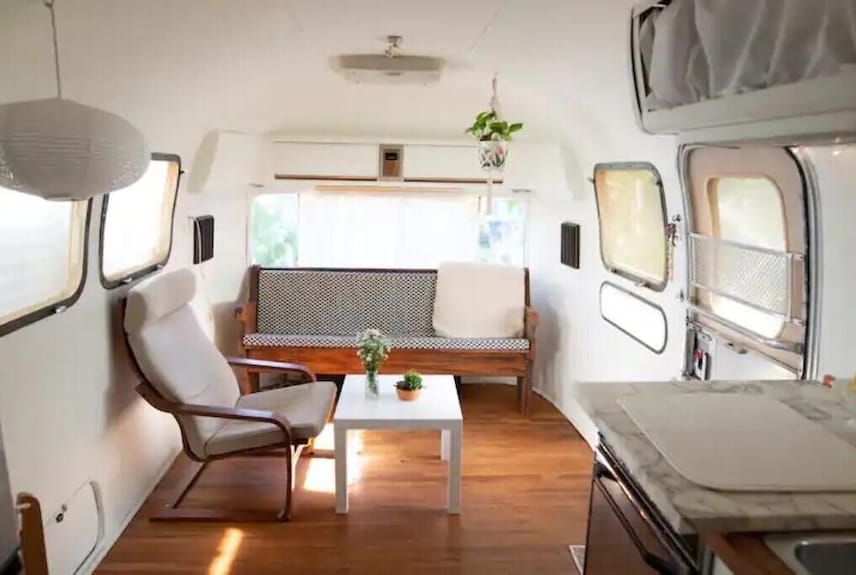 Cozy Cactus Airstream Central East Austin - Austin, TX