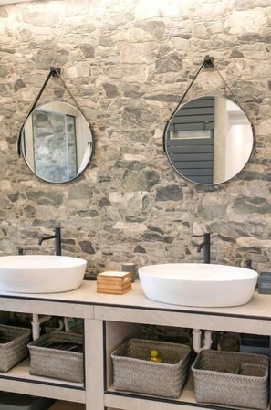 Dusche, Bidet