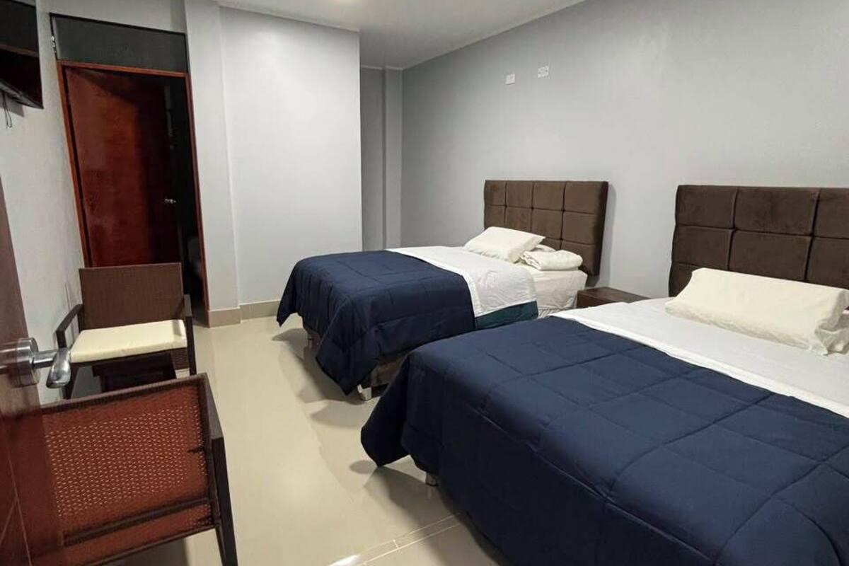 Comfort Quadruple Room | WiFi (free), bed sheets
