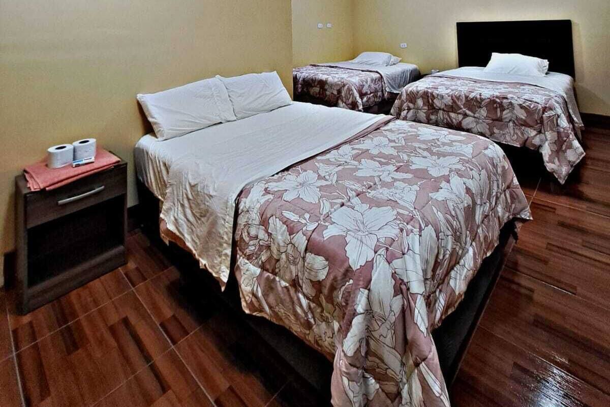 Triple Room | WiFi (free), bed sheets