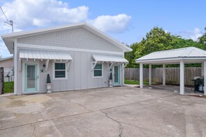 Exterior - "A" SAND AND OCEAN LOVER'S VACATION VILLA (Panama City Beach)