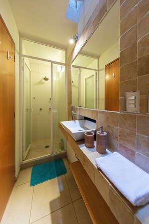 Hair dryer, towels, soap, shampoo