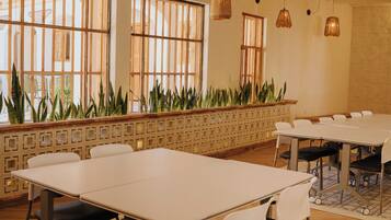 Gratis frukost enligt egen beställning varje dag