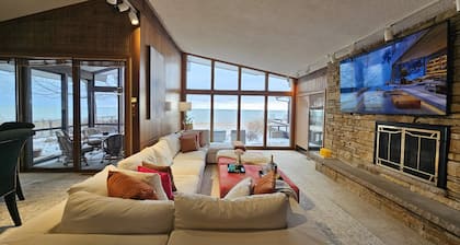 Lake Michigan Waterfront Designer Villa