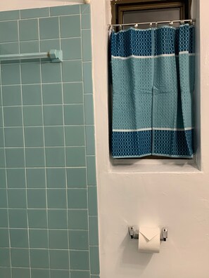 Towels - Beach Side Studio #2 (Apartment) - Pets Allowed by RedAwning (Norfolk)
