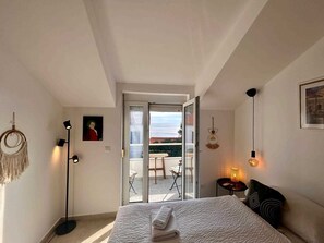 1 bedroom, free WiFi, bed sheets - Sea View Studio by Dominium (Dubrovnik)