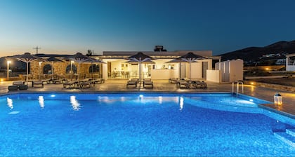 Evripus Suites Hotel