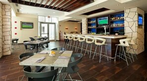 Bar (on property) - THE WESTIN LAGUNAMAR OCEAN RESORT VILLAS & SPA (Cancún)