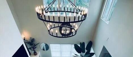 Smart TV, fireplace, books