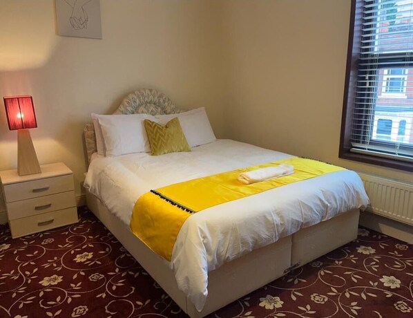 2 soveværelser, skrivebord, Wi-Fi, sengetøj