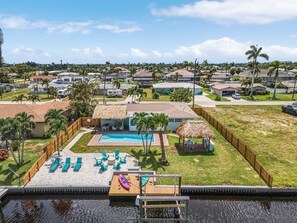 Piscine extérieure, piscine chauffée