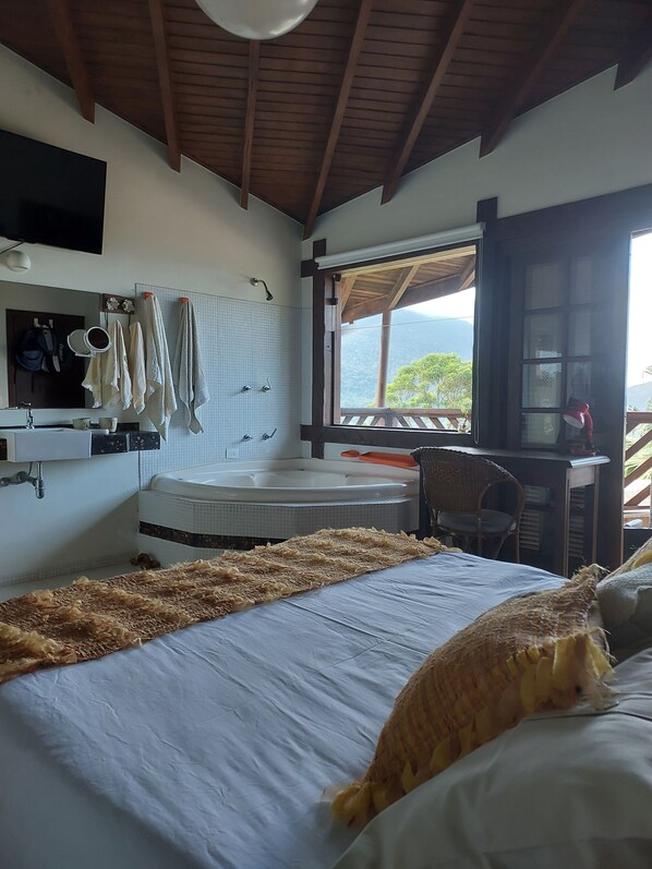 1 غرفة نوم ومكواة/لوح كي وواي فاي وملاءات أسرّة