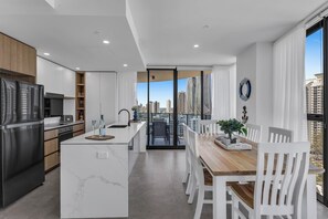 Lv14 Luxury 3 Bedroom Apartment with Sea View | Private kitchen | Full-size fridge, microwave, oven, dishwasher - The Gallery Residences Broadbeach (Broadbeach)