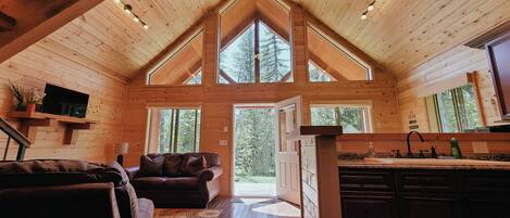 スマートテレビ、暖炉