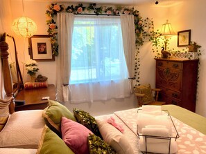 2 habitaciones, tabla de planchar con plancha, wifi y ropa de cama