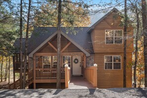 Exterior - Little Creek Cabin (Branson West)
