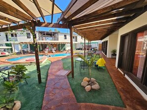 Exterior - HOTEL CADILLAC (Ensenada)