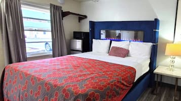 In-room safe, desk, iron/ironing board, free WiFi