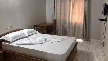 10 Schlafzimmer, WLAN, BettwÀsche