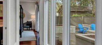 The Wren`s Nest | 1BR 2BA Guesthouse