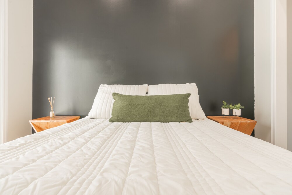 Secluded, Quiet, Unique, Modern Home Near River and Blue Ridge Parkway