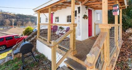 Historic Rockaway Beach Cottage 8