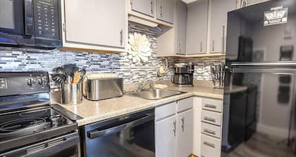 SC 5109: Powder Peak Escape | Cozy Nights & Warm Fireplace