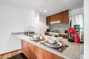 Fridge, microwave, oven, stovetop